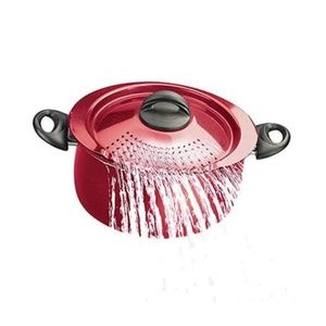 BRAND NEW bialetti 5.5qt / 5.2L red oval pasta pot (fits all pasta)